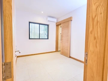 4 Bedroom Apartment