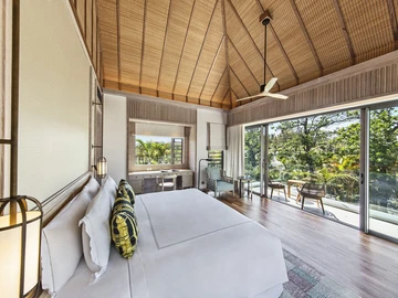 4 Bedroom Villa