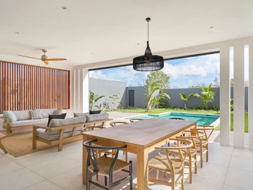 4 Bedroom Villa