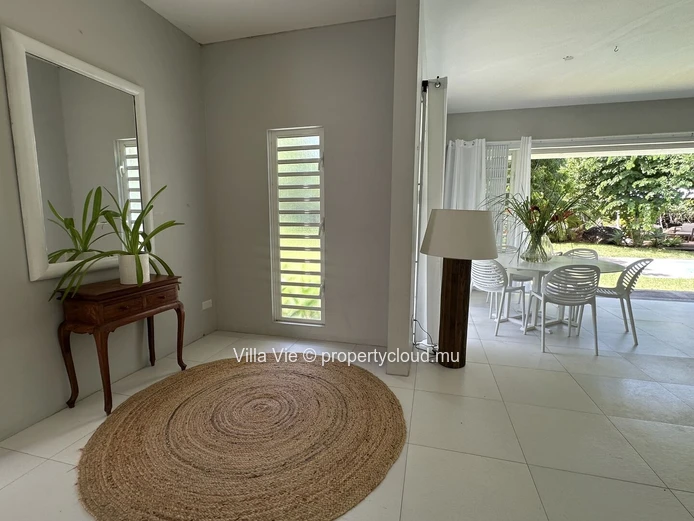 Calodyne - Charmante maison de 3 chambres en-suite avec piscine (Mandat exclusif)
