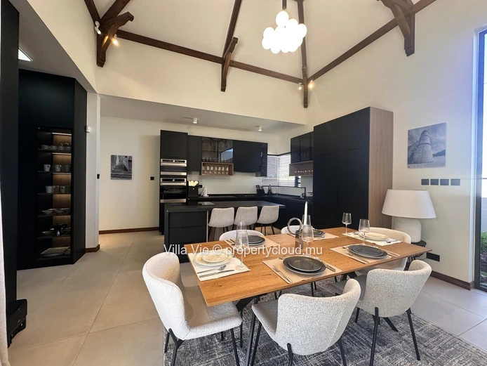 Grand Baie – Villa familiale moderne de 2 à 4 chambres avec piscine privée