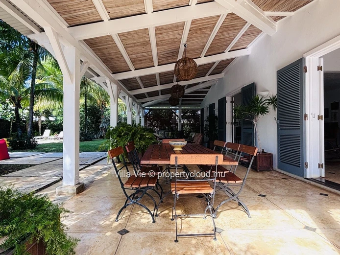 St Antoine - Maison familiale de charme de 4 chambres avec piscine