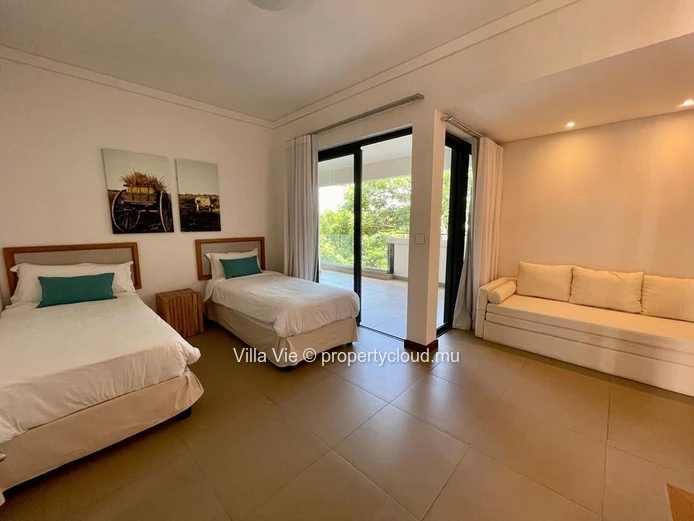 Haute Rive - Magnifique penthouse de 4 chambres en bord de mer