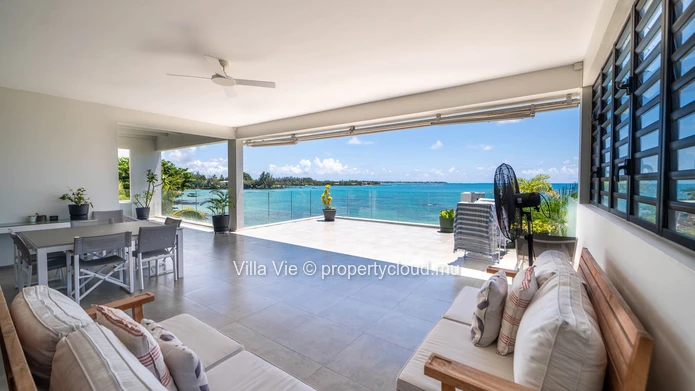 Péreybère - Penthouse d'exception avec vue et accès mer