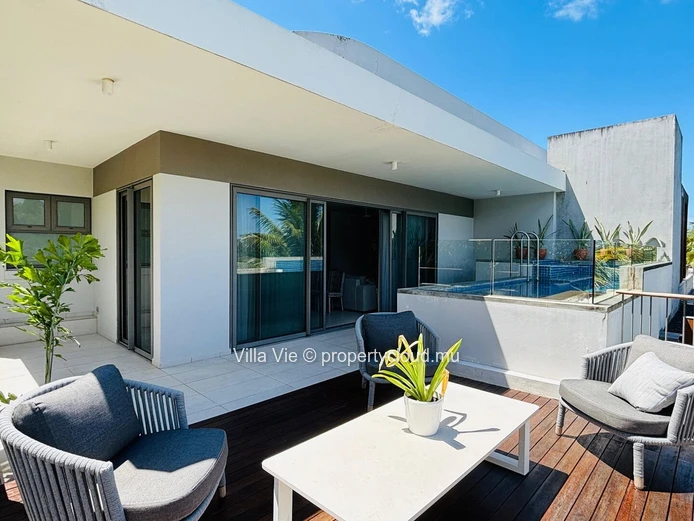 Mont Choisy - Beautiful 2-bedroom en-suite penthouse with private pool