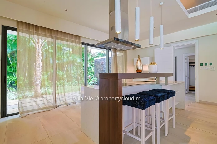 Beau Champ - Splendid 5 bedroom villa with private pool