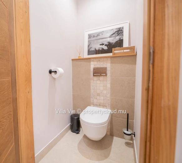 Belle Vue - Beautiful 3-bedroom apartment on the ground floor (Sole Mandate)