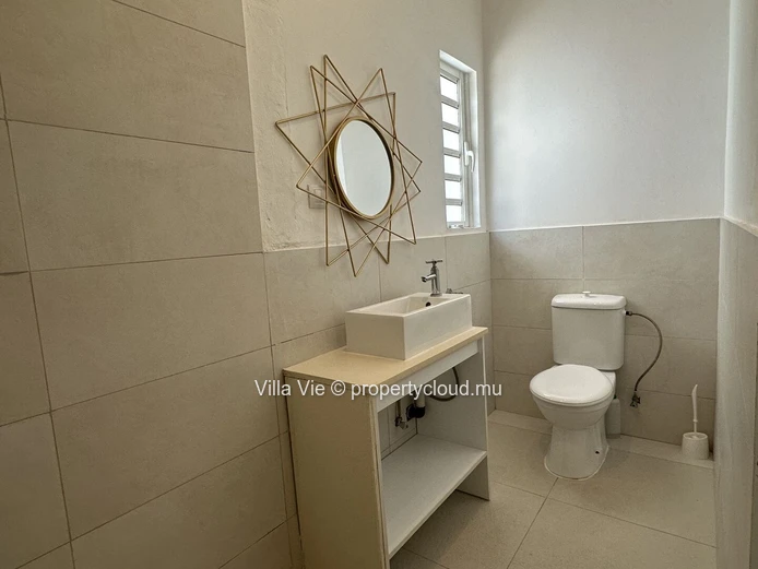 Calodyne - Charmante maison de 3 chambres en-suite avec piscine (Mandat exclusif)