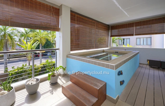 Bain Boeuf - Beautiful flat in a luxury residence with private pool