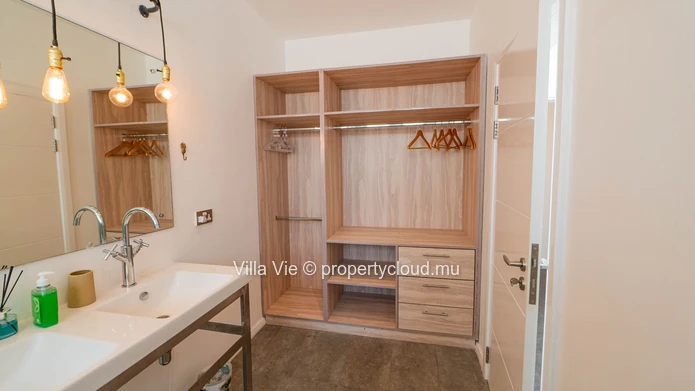 Péreybère - Penthouse d'exception avec vue et accès mer