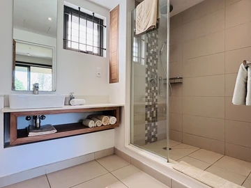 Townhouse, Duplex de 3 Chambres