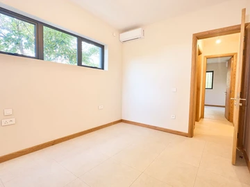 4 Bedroom Apartment