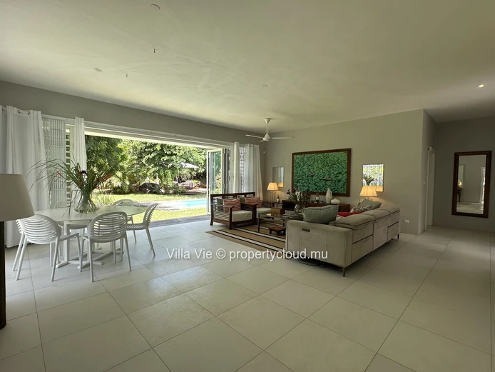 Calodyne - Charmante maison de 3 chambres en-suite avec piscine (Mandat exclusif)