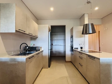 4 Bedroom Apartment