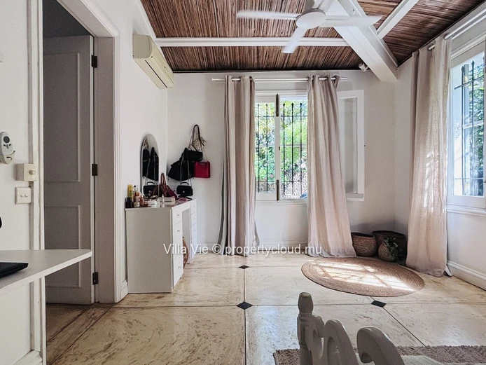 St Antoine - Maison familiale de charme de 4 chambres avec piscine