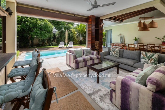 Mont Mascal - Modern 3-bedroom en-suite house with swimming pool