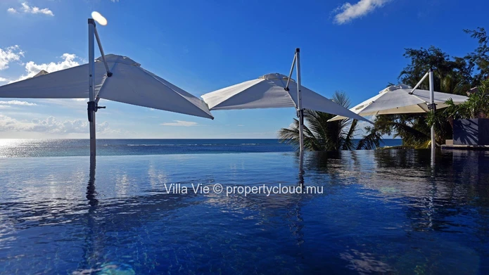 Péreybère - Splendid apartment of 3 rooms feet in beachfront
