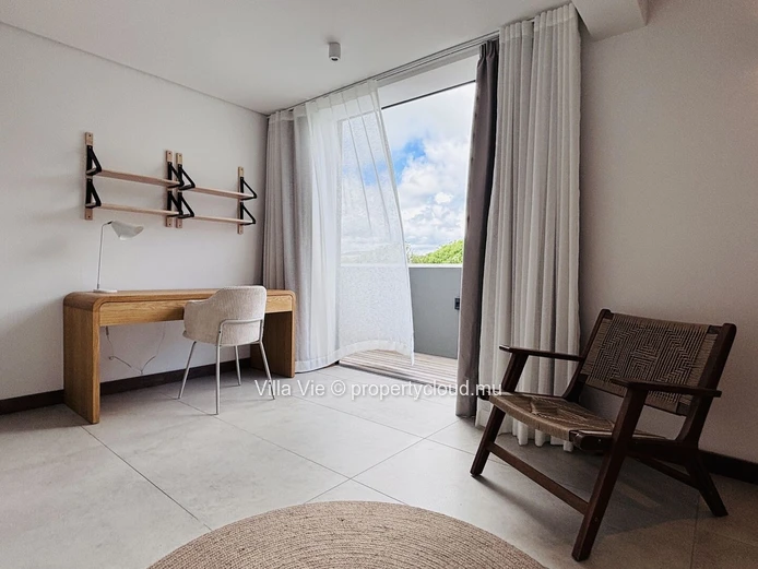 Belle Vue - Stunning 4-bedroom penthouse with a private swimming pool