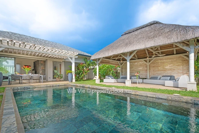 Grand Baie - Très belle villa de 4 chambres en-suite, piscine et kiosque