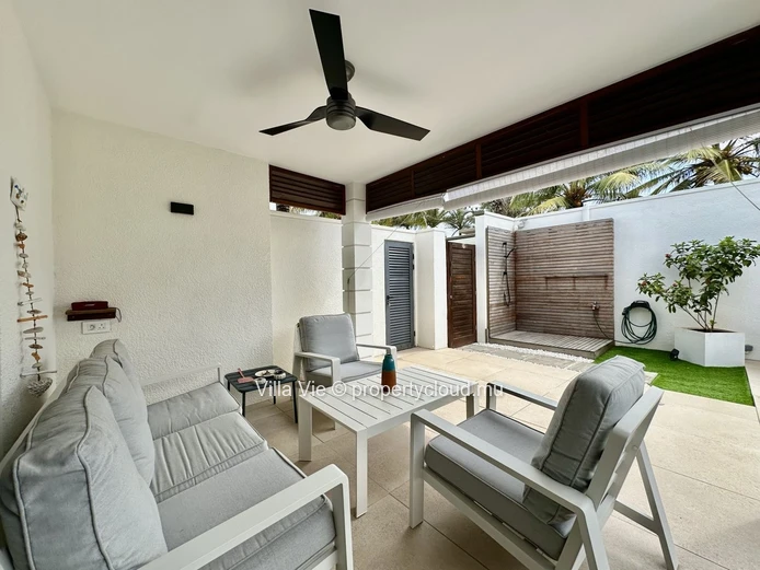 Péreybère - Charmante maison de 3 chambres avec piscine privée