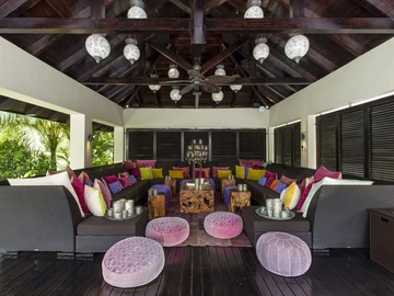 5 Bedroom Villa