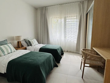 4 Bedroom Apartment