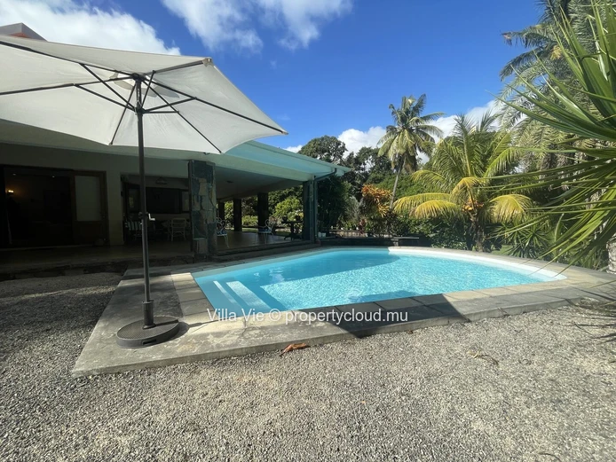 Poste Lafayette - Charmante maison de 4 chambres avec piscine privée