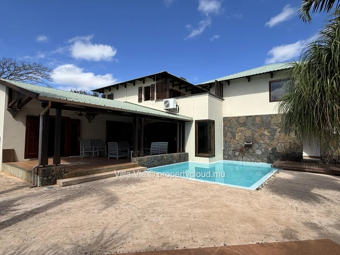 Bon Espoir - Maison familiale de 4 chambres avec piscine