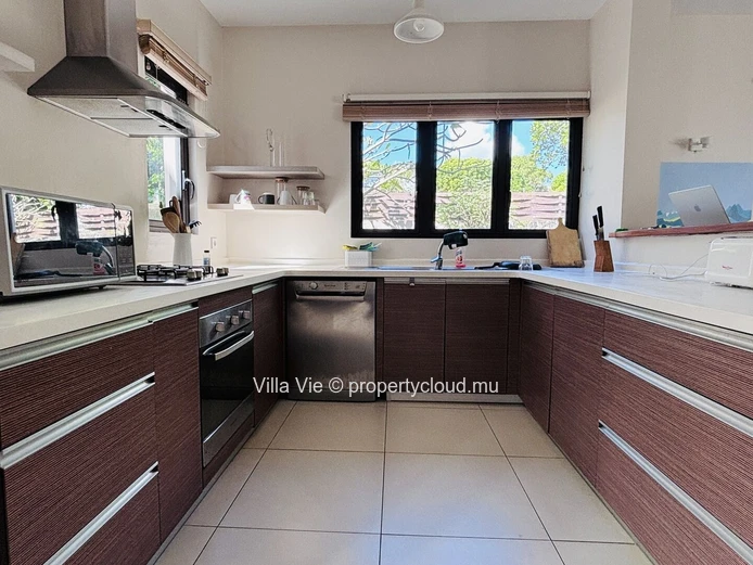 Piton - Maison de 3 chambres et un bureau au sein d'une résidence sécurisée