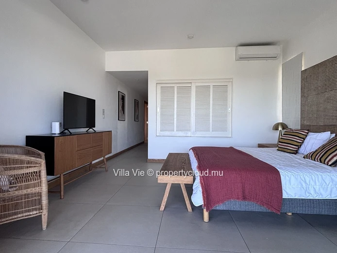 Grand Gaube - Penthouse spacieux de 3 chambres-ensuite avec bureau, piscine et vue sur la mer