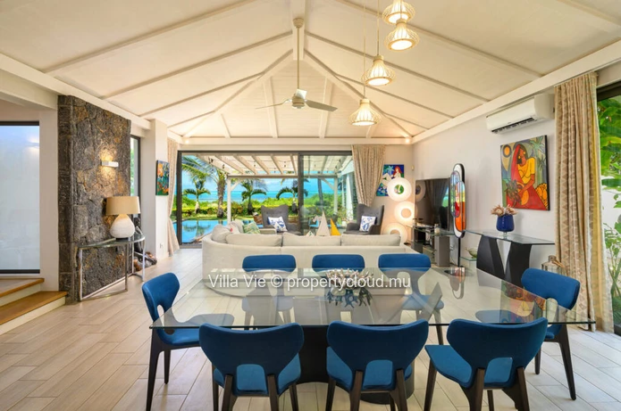 Haute Rive - Magnificent 4 bedroom villa with sea view 