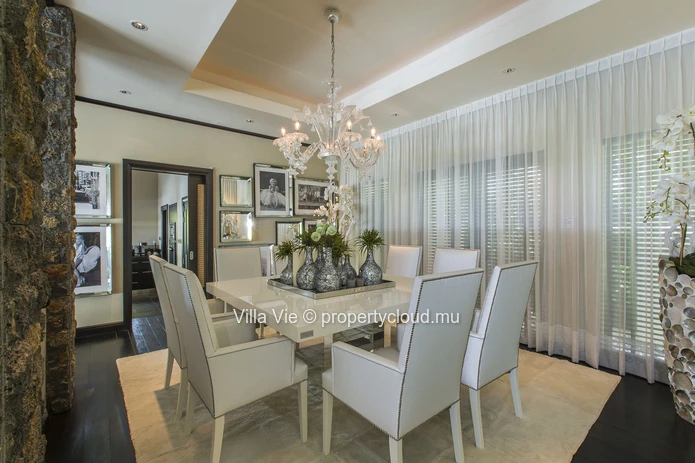 Beau Champ - Sumptuous 4 bedroom villa with private pool