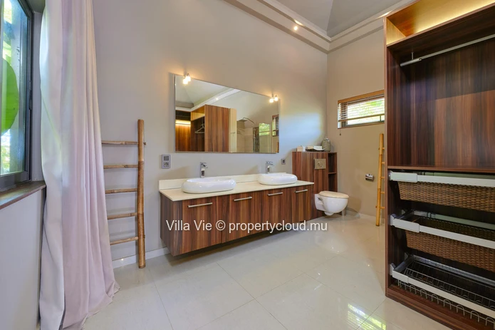 Grand Baie - Villa de 4 chambres avec piscine privée