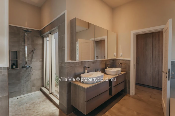 Bel Ombre - Splendid 4 bedroom villa with pool