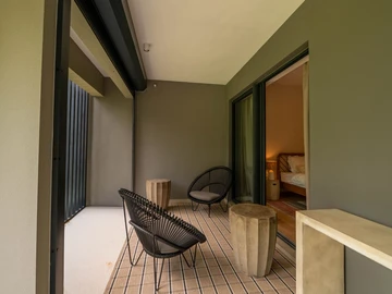 4 Bedroom Apartment