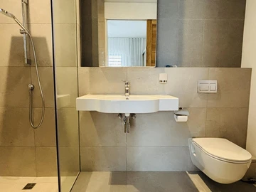 4 Bedroom Apartment