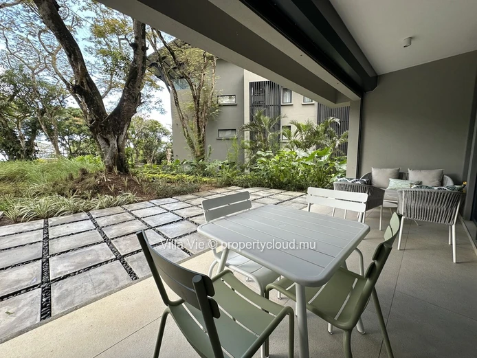 Belle Vue - Beautiful 3-bedroom apartment on the ground floor (Sole Mandate)