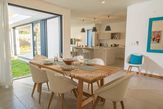 Rivière Noire - Amazing 3 bedroom villa with private pool