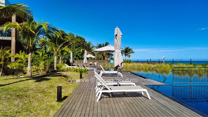 Pointes aux Piments - Luxueux appartement de 3 chambres pieds dans l'eau