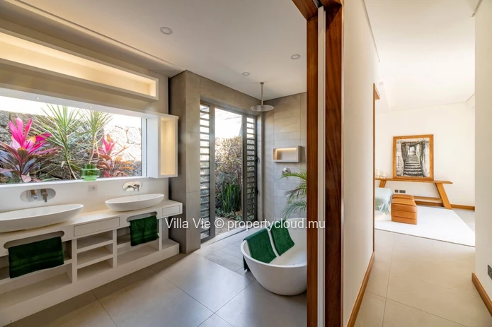 Mont Mascal – Stunning 4-bedroom villa with private swimming pool