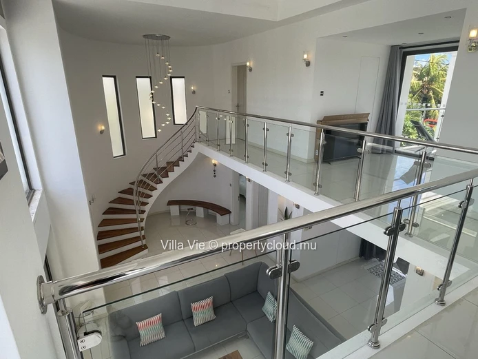Péreybère - Magnifique villa de 4 chambres avec piscine privée