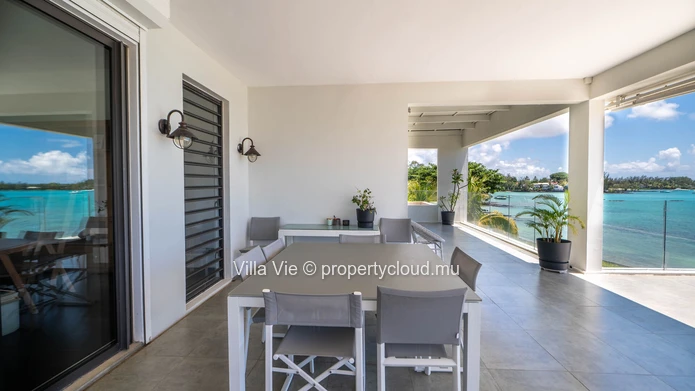 Péreybère - Penthouse d'exception avec vue et accès mer