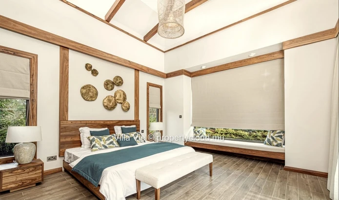 Balaclava - Sumptuous 3 bedroom villa with private pool