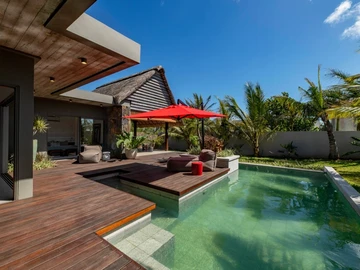 4 Bedroom Villa
