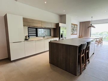 4 Bedroom Apartment