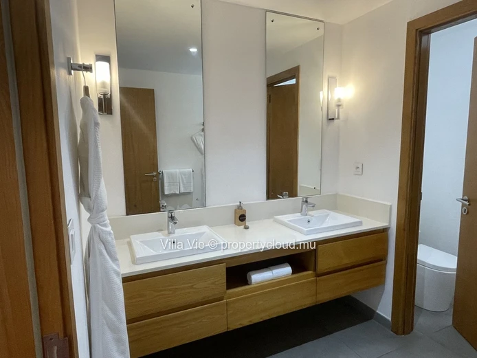 Grand Gaube - Luxueux appartement PDS de 3 chambres avec accès mer