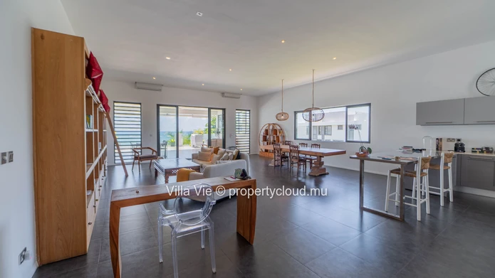 Péreybère - Penthouse d'exception avec vue et accès mer