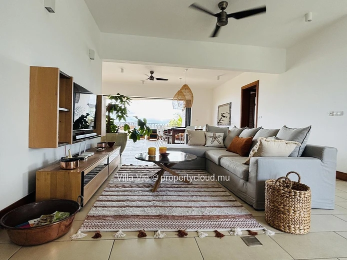 Cap Malheureux - Exceptional 3-bedroom penthouse overlooking Coin de Mire
