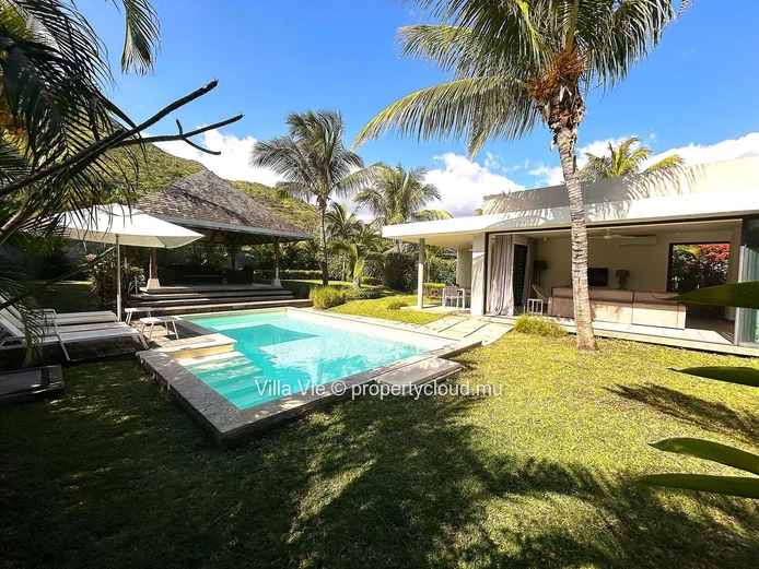 Rivière Noire - Villa Deluxe, luxury house with 3 bedrooms, private pool 