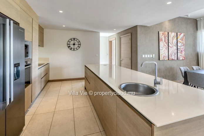 Mont Choisy - 3-bedroom penthouse with golf view